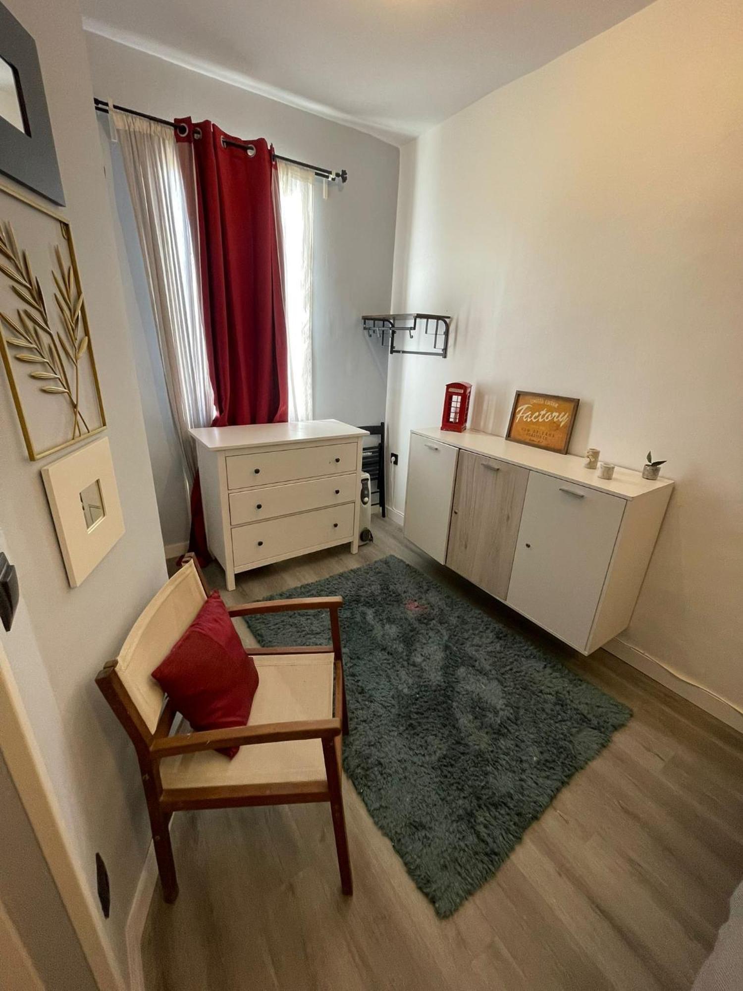 Apartamento Plaza De La Cebada Madrid Exterior foto